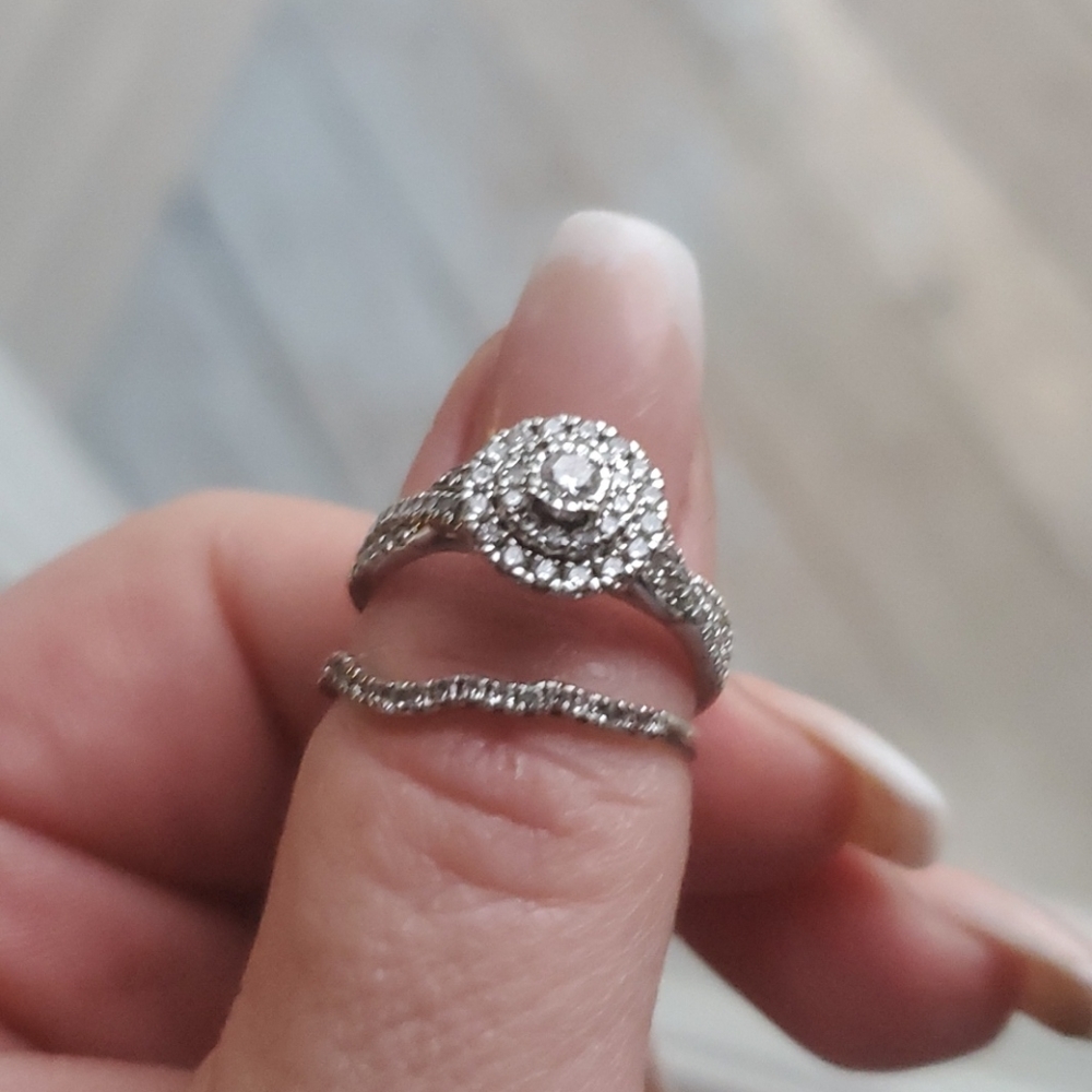 REAL White gold  3/4 ct. wedding/engagement ring